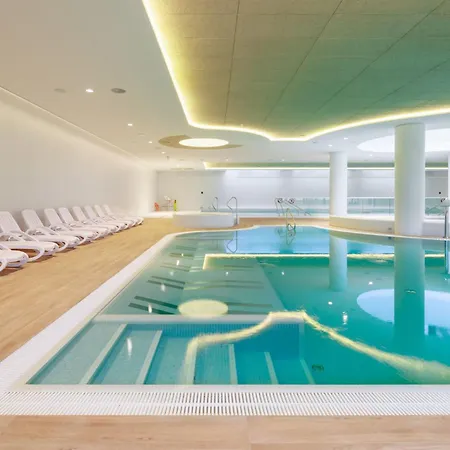 Lägenhet Sands Z Dostepem Do Basenow,saun,jacuzzi - Pinea Pobierowo-sannel For Rent *